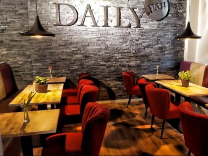 照片: DAILY Company